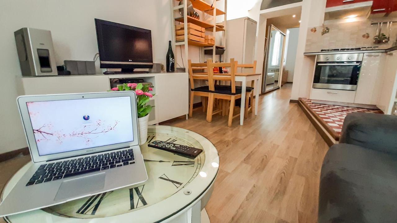 Altido Lovely 1-Br Flat With Easy Access To Centre Мілан Екстер'єр фото